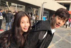 娱乐圈吃瓜的照片,揭秘明星幕后生活瞬间